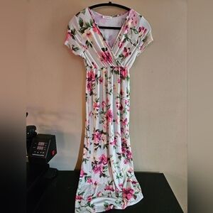 Viamor Floral Maxi Dress size S